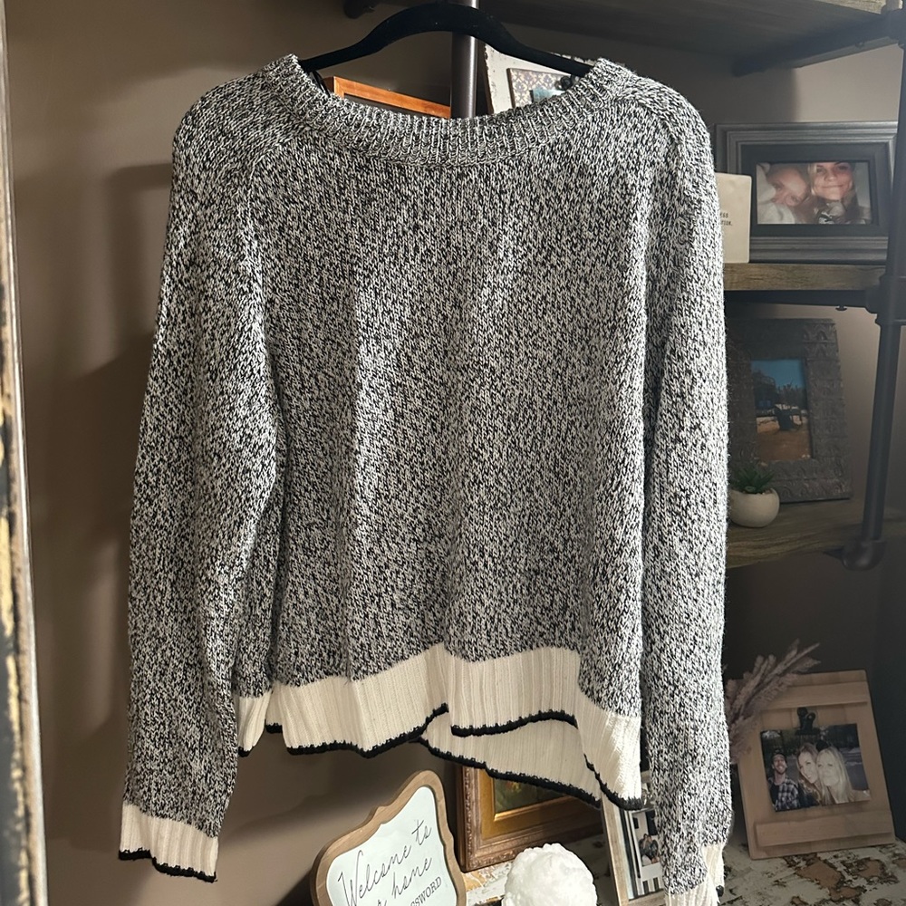 Large H&M sweater! Great condition and super cute!